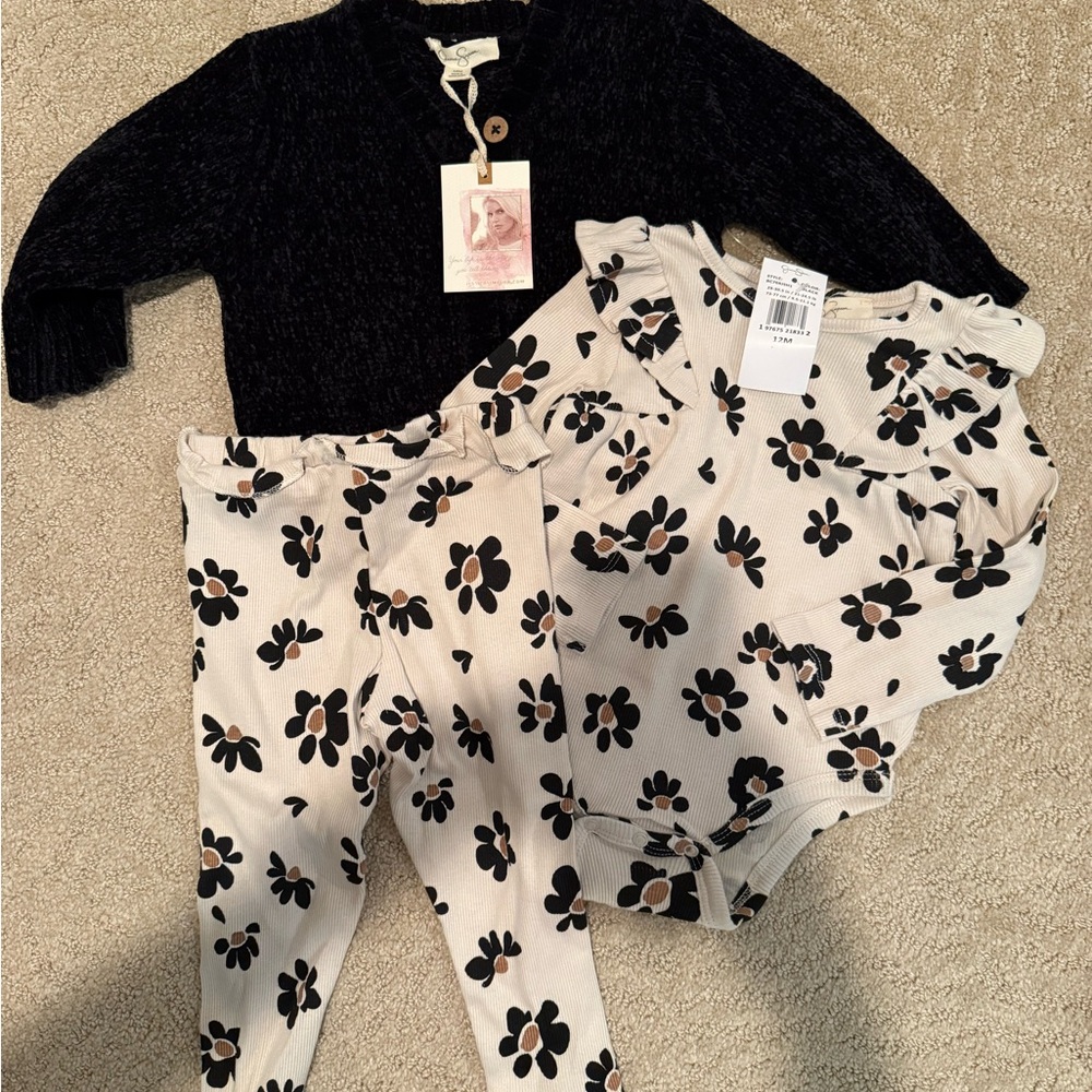 Jessica Simpson Black Sweater and Floral Baby Outfit Set 12months